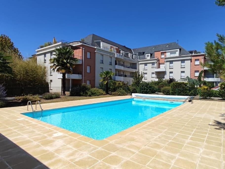 Voyage En Touraine Apartamento Fondettes Exterior foto